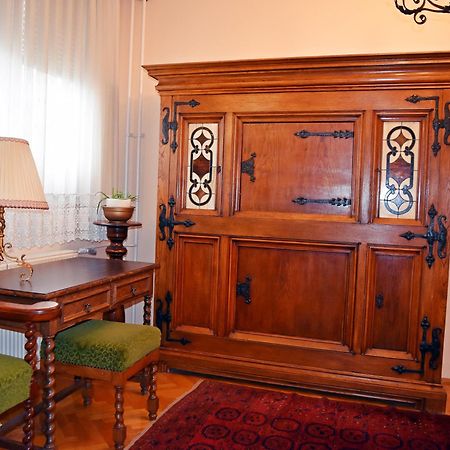 Belvarosi Classic Apartman 85 Square Meters 솜버트헤이 외부 사진